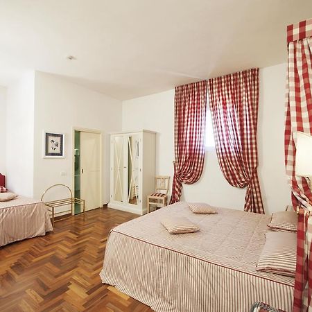 Palazzo Ruspoli Apartment Firenze Bagian luar foto