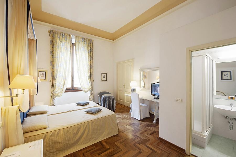 Palazzo Ruspoli Apartment Firenze Bagian luar foto