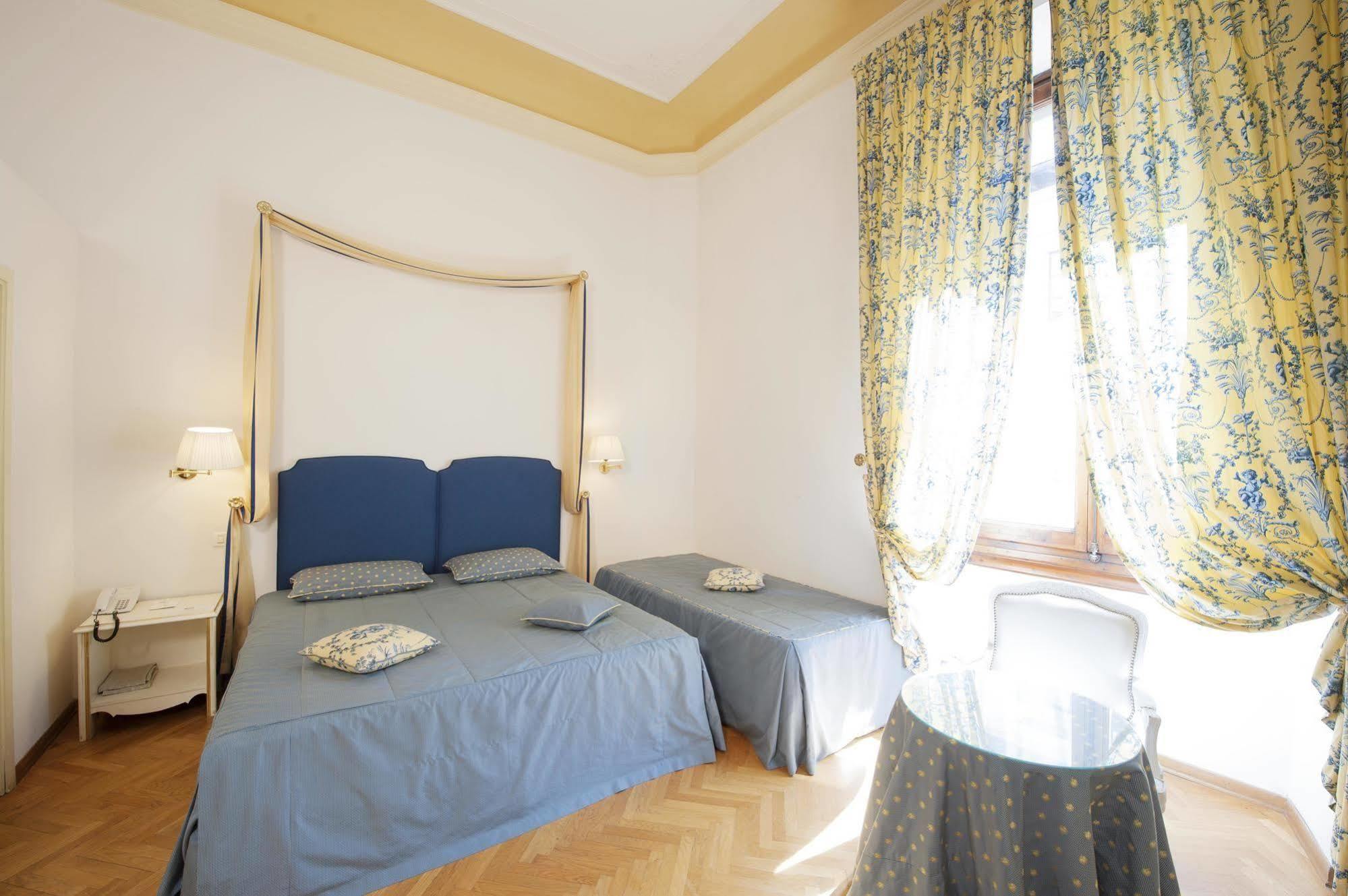 Palazzo Ruspoli Apartment Firenze Bagian luar foto