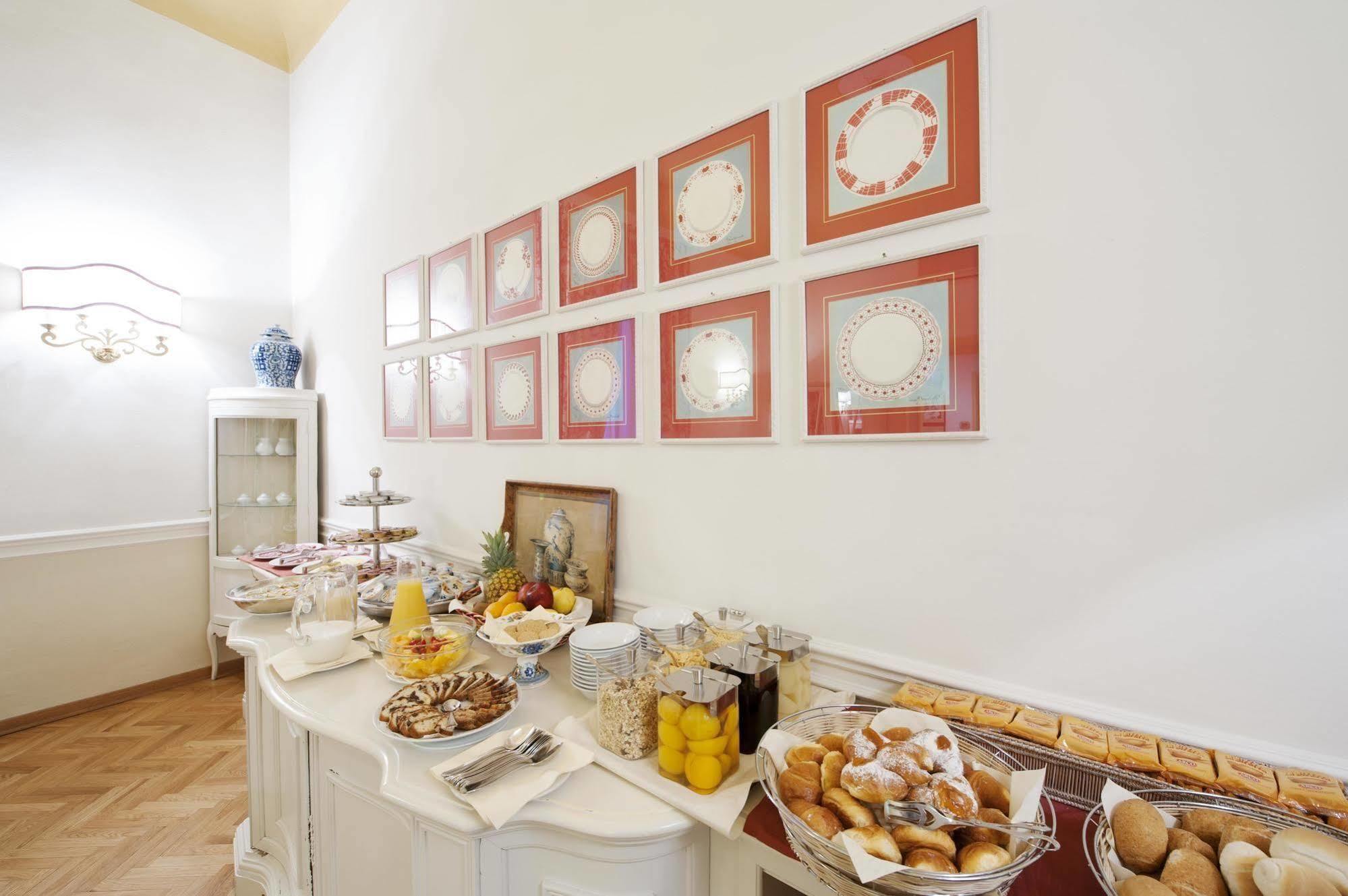 Palazzo Ruspoli Apartment Firenze Bagian luar foto