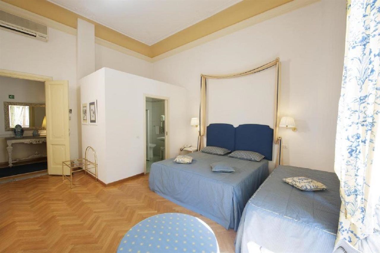 Palazzo Ruspoli Apartment Firenze Bagian luar foto