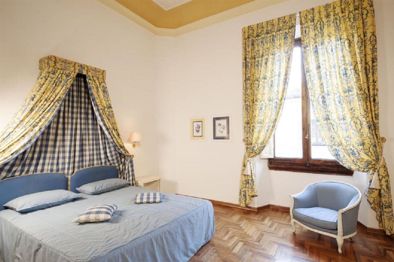 Palazzo Ruspoli Apartment Firenze Bagian luar foto